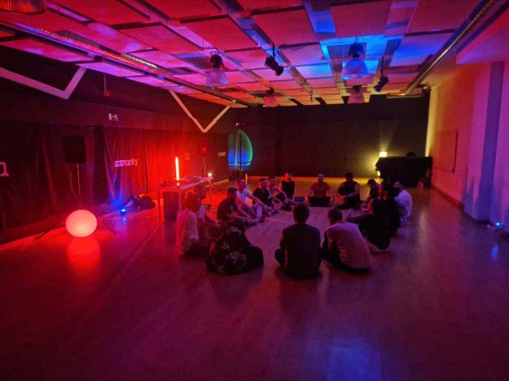 Ecstatic Dance Queerness Atmanity 6 de Abril